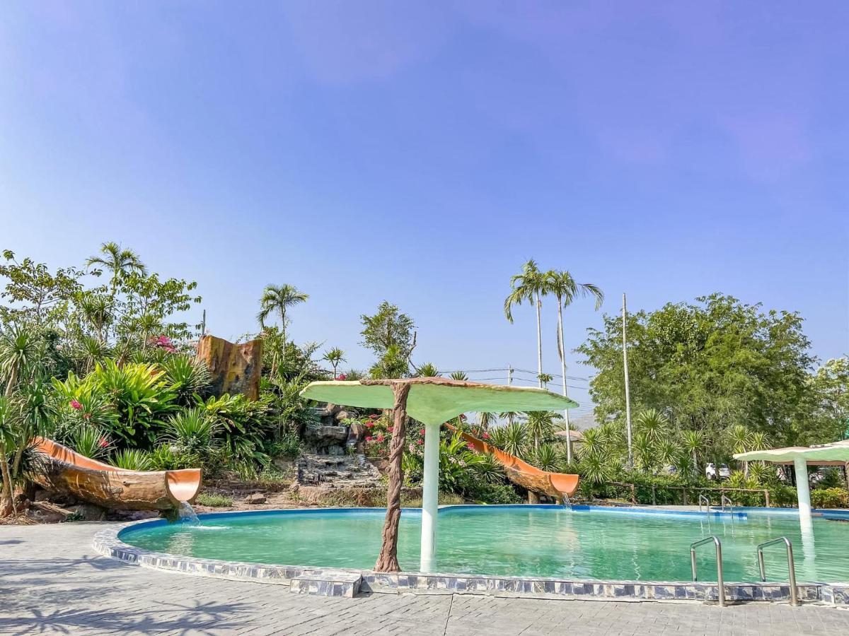 Alongkorn Farm And Resort Kaeng Kachan Buitenkant foto