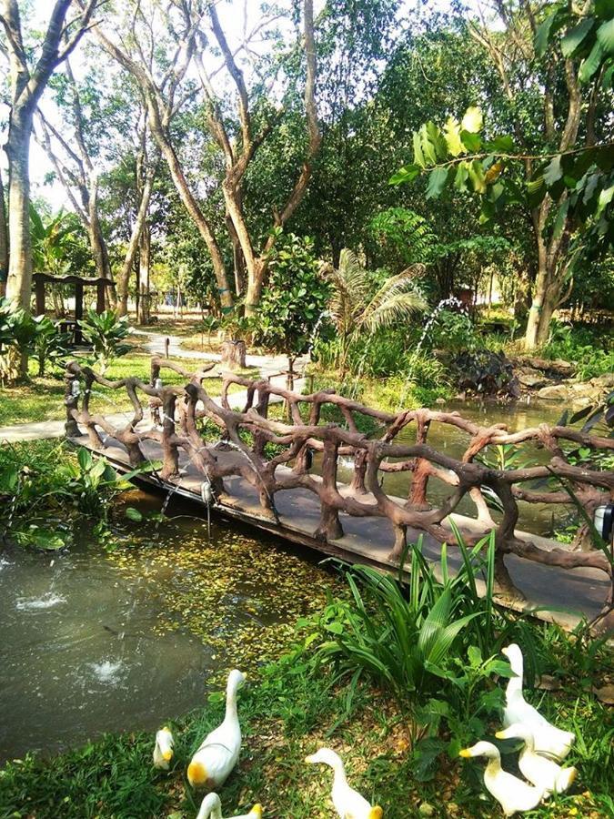 Alongkorn Farm And Resort Kaeng Kachan Buitenkant foto